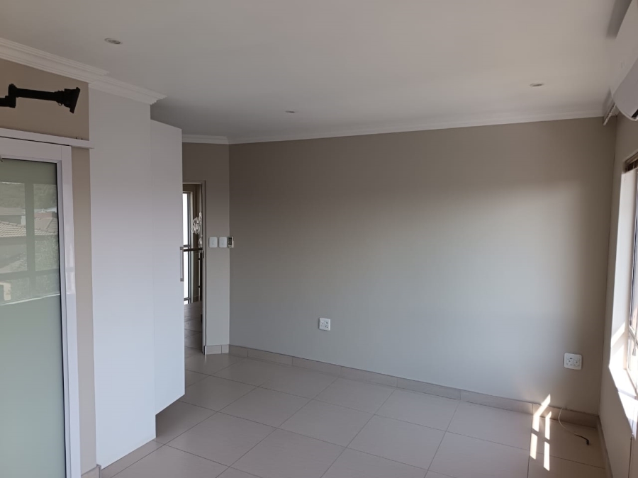 To Let 3 Bedroom Property for Rent in Somerton Estate Free State